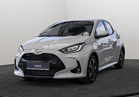 Toyota Yaris 1.5 Hybrid Teamplayer Safety + Comfort