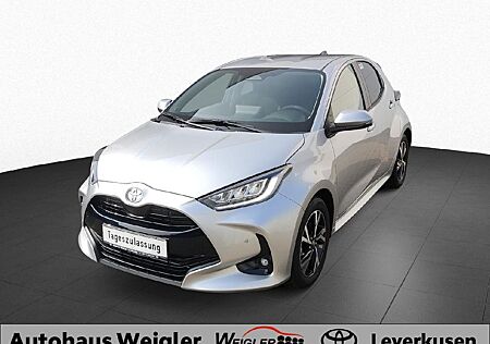 Toyota Yaris Hybrid Teamplayer