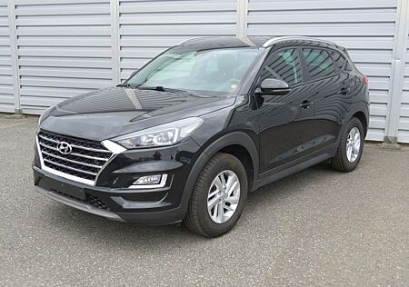 Hyundai Tucson Trend 2WD Automatik |AHK|Navi|Cam|Winter