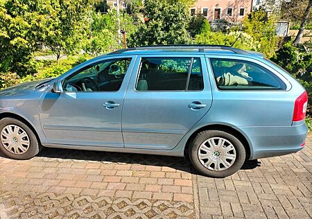 Skoda Octavia 1.4 TSI Ambiente Combi Ambiente