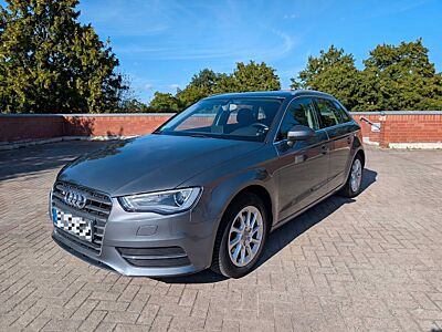 Audi A3 2.0 TDI Sportback | DSG | AHK | SHZ | BiXenon