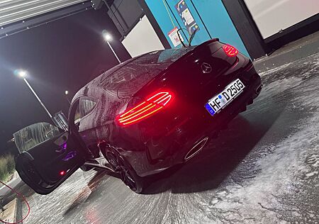 Mercedes-Benz C 180 Autom. - AMG Line