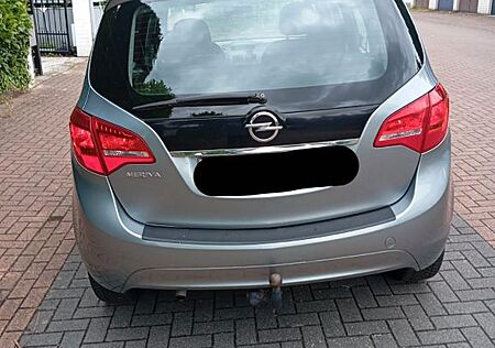 Opel Meriva 1.4 Color Edition 74kW Color Edition