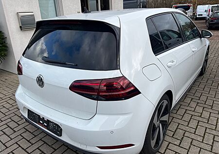 VW Golf Volkswagen VII Lim. GTI Performance BMT/Start-Stopp