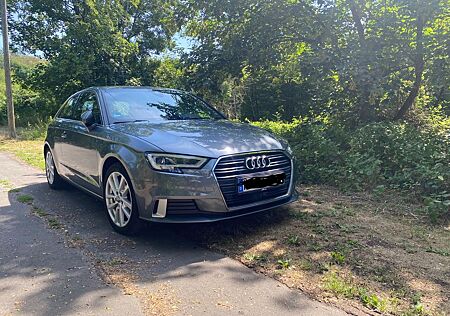 Audi A3 1.4 TFSI cod ultra S tronic - zu verkaufen