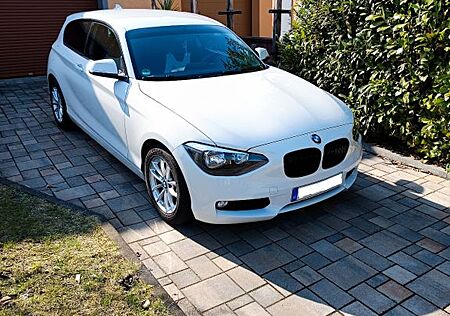 BMW 114i -
