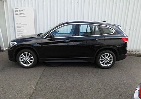 BMW X1 sDrive18i Advant. R-Kamera DA LED Navi PA