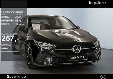 Mercedes-Benz A 200 Limousine PROGRESSIVE SPUR 360 PDC SHZ