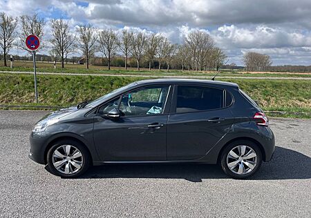 Peugeot 208 1.2 Active 82 VTi Active