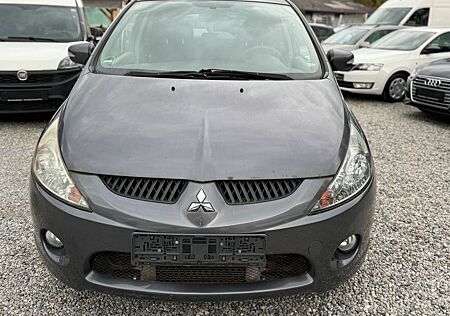 Mitsubishi Grandis 2.0 DI-D Invite 7 Sitz AHK