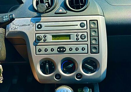 Ford Fiesta 1,3 44 kW Blues Blues