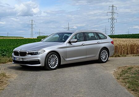 BMW 530i Touring, Automatik, AHK, Panorama, Business