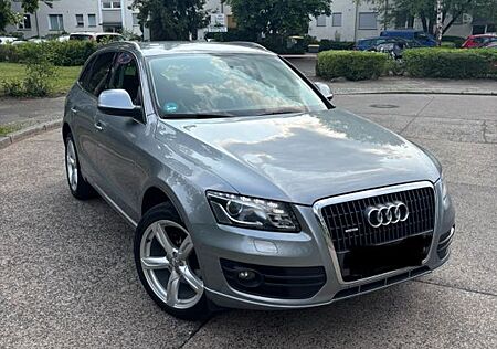 Audi Q5 2.0 TDI S tronic quattro -