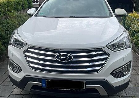 Hyundai Grand Santa Fe 2.2 CRDi 4WD Voll Aust.