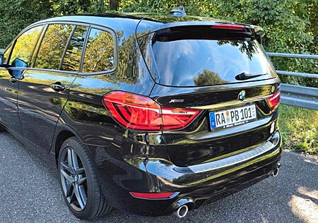 BMW 2er 218 Gran Tourer 218d xDrive Sport Line Sport...