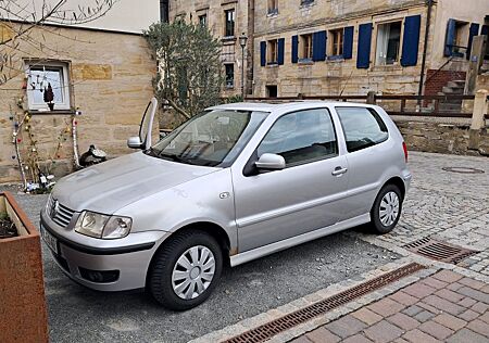 VW Polo Volkswagen 1.4 44kW Basis Basis
