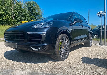 Porsche Cayenne S E-Hybrid Platinum Edition TÜV NEU
