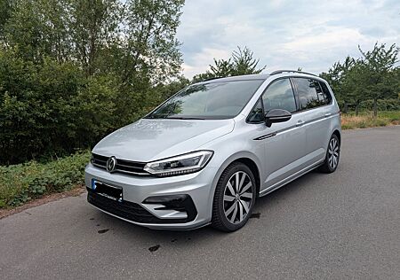 VW Touran Volkswagen 1.5 TSI DSG Highline,R-Line, 7Sitzer,StHz