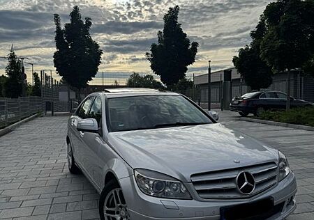 Mercedes-Benz C 200 KOMPRESSOR AVANTGARDE