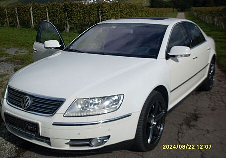 VW Phaeton Volkswagen 3.0 V6 TDI 4MOTION Tiptronic 5-Sitzer -