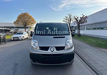 Renault Trafic Combi L1H1 2,7t verglast Anzahl Sitze 9