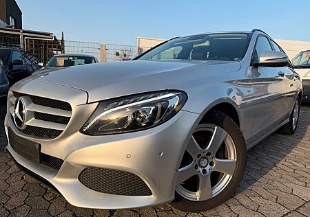 Mercedes-Benz C 220 CDI,Klimaautomatik,Navi,6-Gang,AHK,Bi-Xeno