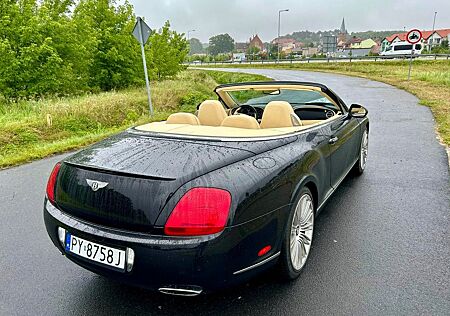 Bentley Continental GTC Speed 325kmh
