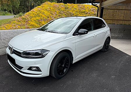 VW Polo Volkswagen 1.0 TSI DSG Highline