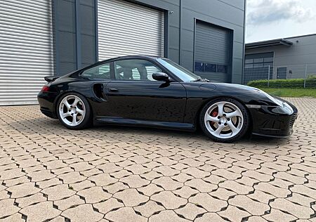 Porsche 996 Turbo Coupé Turbo