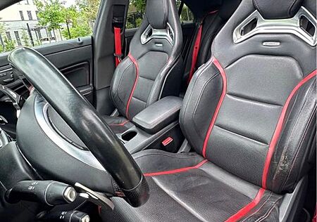 Mercedes-Benz CLA 45 AMG Edition 1 DCT 4MATIC AMG Edition 1