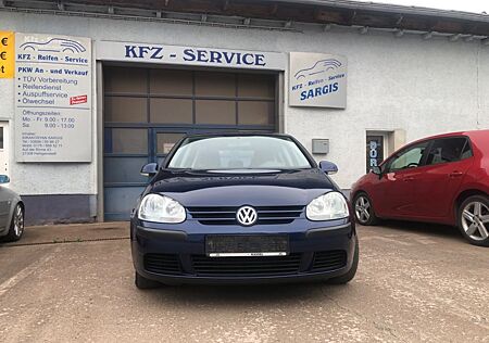 VW Golf Volkswagen V Lim. Trendline Automatik TüV Neu
