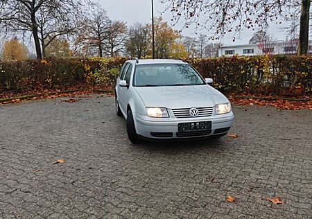 VW Bora Volkswagen 2.0 Auto Basis Basis