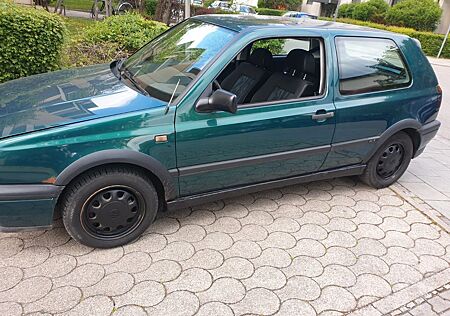 VW Golf Volkswagen 1.8
