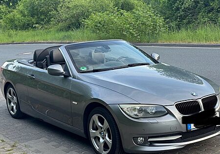 BMW 320i CABRIO -FACELIFT letzte E-Reihe