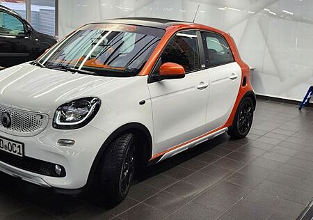 Smart ForFour 0.9 90 PS JPL Crosstown AHK Voll Fox Nav