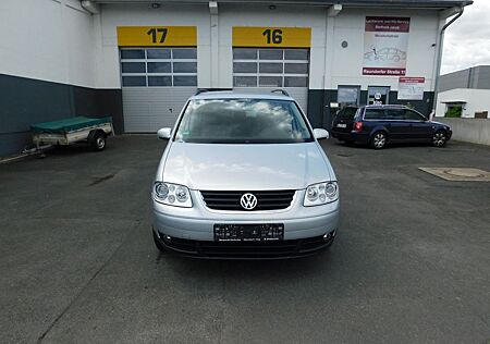 VW Touran Volkswagen Trendline