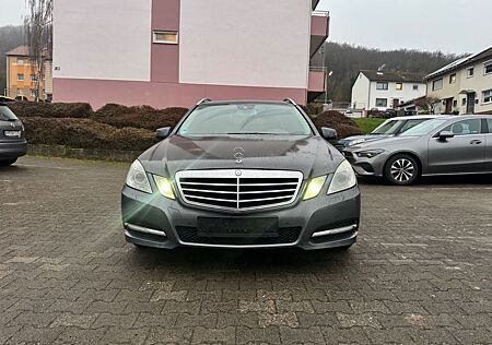 Mercedes-Benz E 200 CGI T BlueEFFICIENCY AVANTGARDE AVANTGARDE