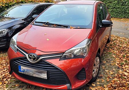 Toyota Yaris 1,0-l-Dual-VVT-i -