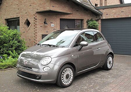 Fiat 500 1.2 8V Lounge grau metallic 69 PS