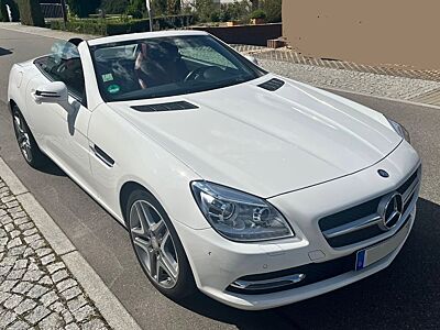 Mercedes-Benz SLK 200 -ILS-Panoramadach-Harman-Kardon