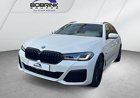 BMW 530 e Touring Hybrid M Sport Park-Assistent DAB