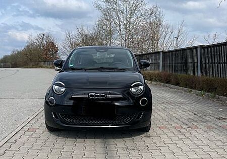 Fiat 500E Icon Limousine 42 kWh