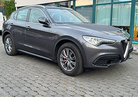 Alfa Romeo Stelvio Super Q4 2.2 d KAM+NAVI+SHZ+PDC+TEMPO+