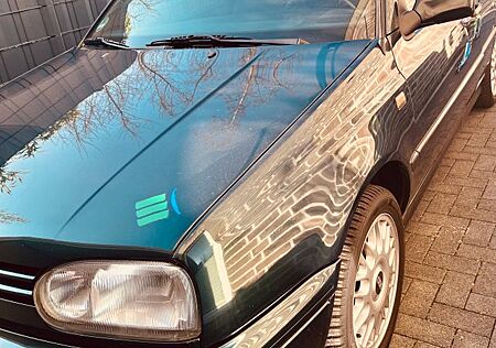 VW Golf Volkswagen 3 Cabrio Pink Floyd mit H-Gutachten