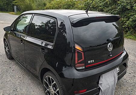 VW Up Volkswagen GTI