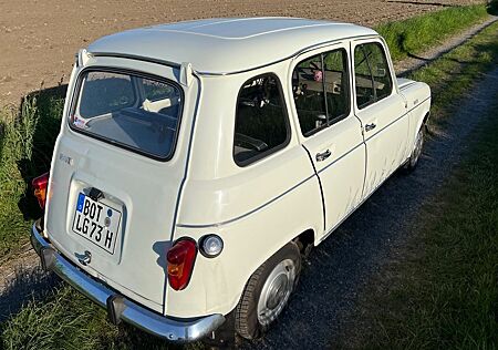 Renault R 4