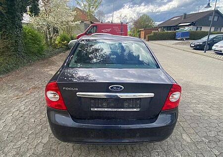 Ford Focus 1,6 Autom. 2009 , 3499,00