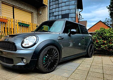 Mini Cooper S , R56