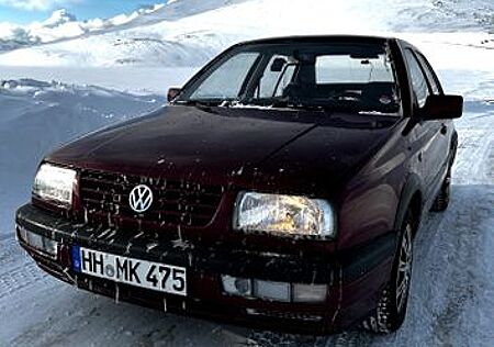 VW Vento Volkswagen 1.8 CL CL