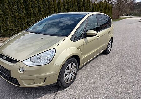 Ford S-Max Trend